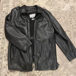 Wilson’s leather M. Julian vintage bomber thermal mens jacket (size large)